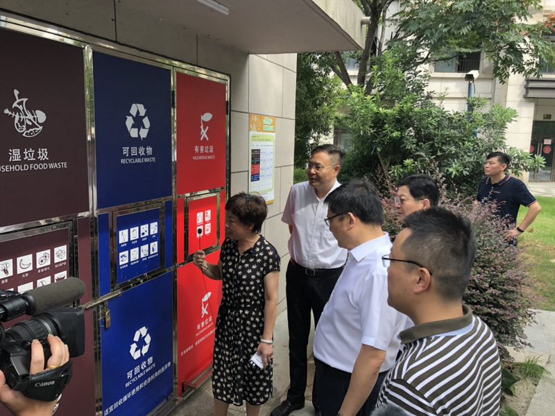 南京市高淳區(qū)黨政代表團(tuán)一行考察懷盛怡庭小區(qū)