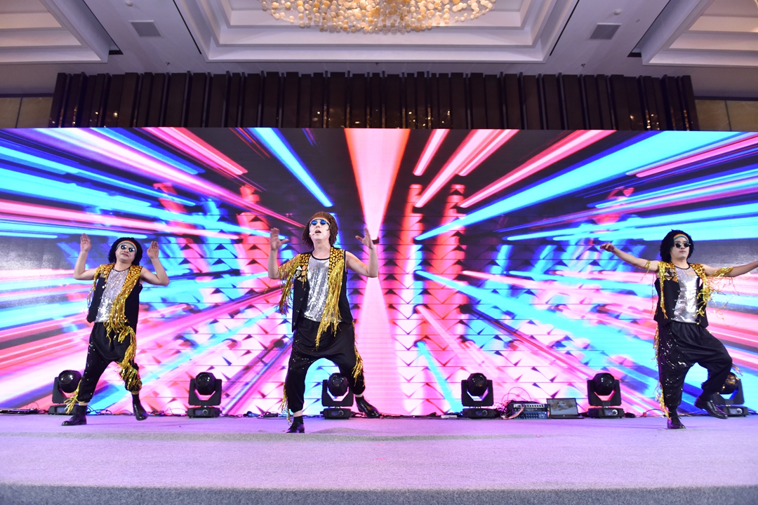 2019年我們奮力拼搏，2020年我們共慶輝煌——獅城怡安2020年會現(xiàn)場報道