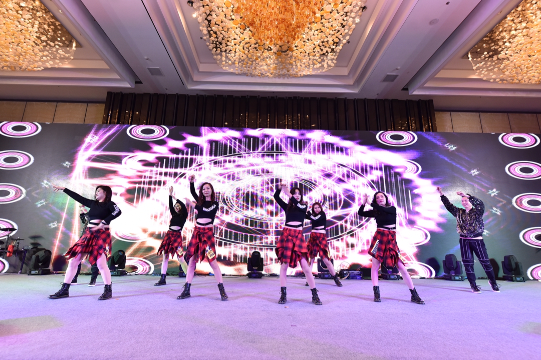 2019年我們奮力拼搏，2020年我們共慶輝煌——獅城怡安2020年會現(xiàn)場報道