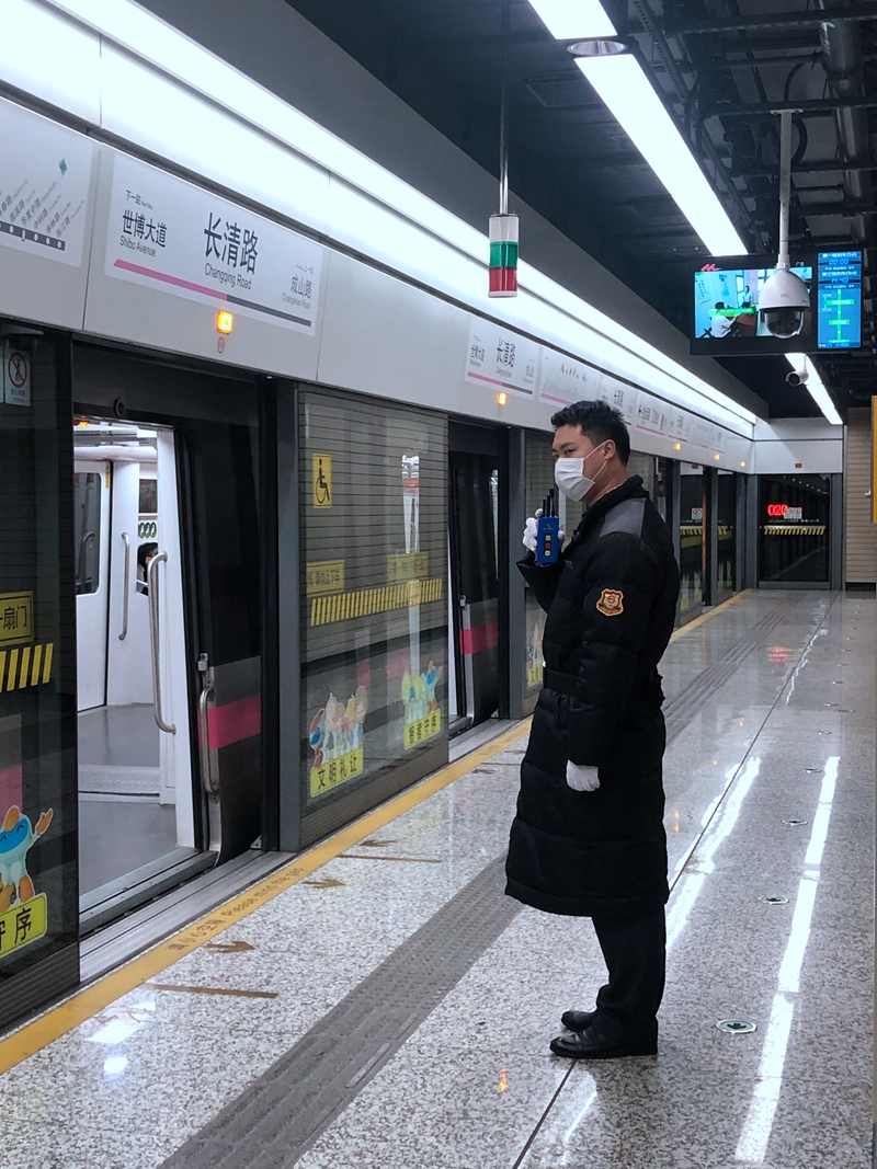 為了明天的曙光，今天我們逆風(fēng)而行！