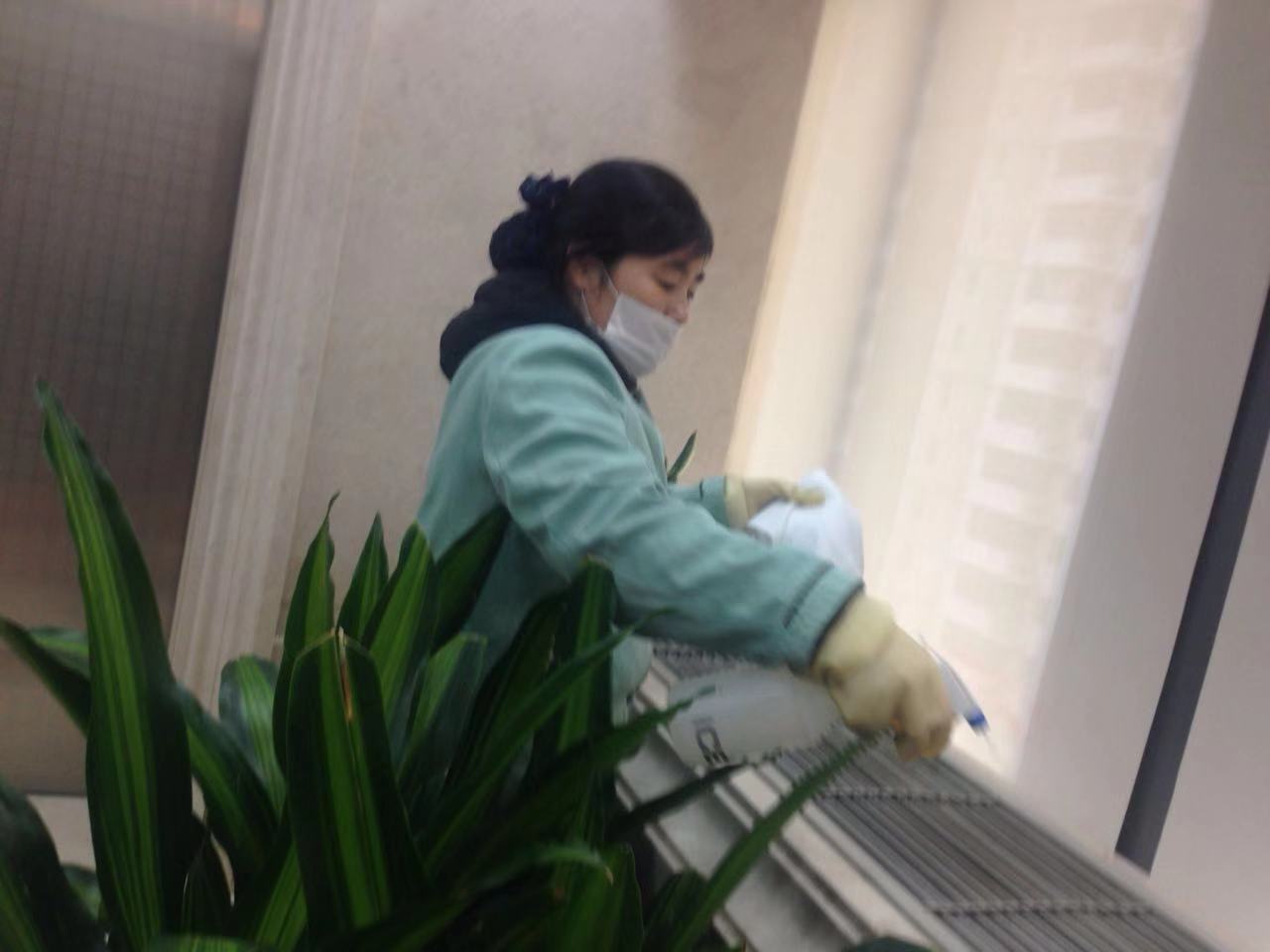 為了明天的曙光，今天我們逆風(fēng)而行！