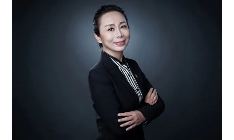 獅城怡安董事長(zhǎng)徐新女士榮獲“2019-2020年度上海市三八紅旗手”稱號(hào)！